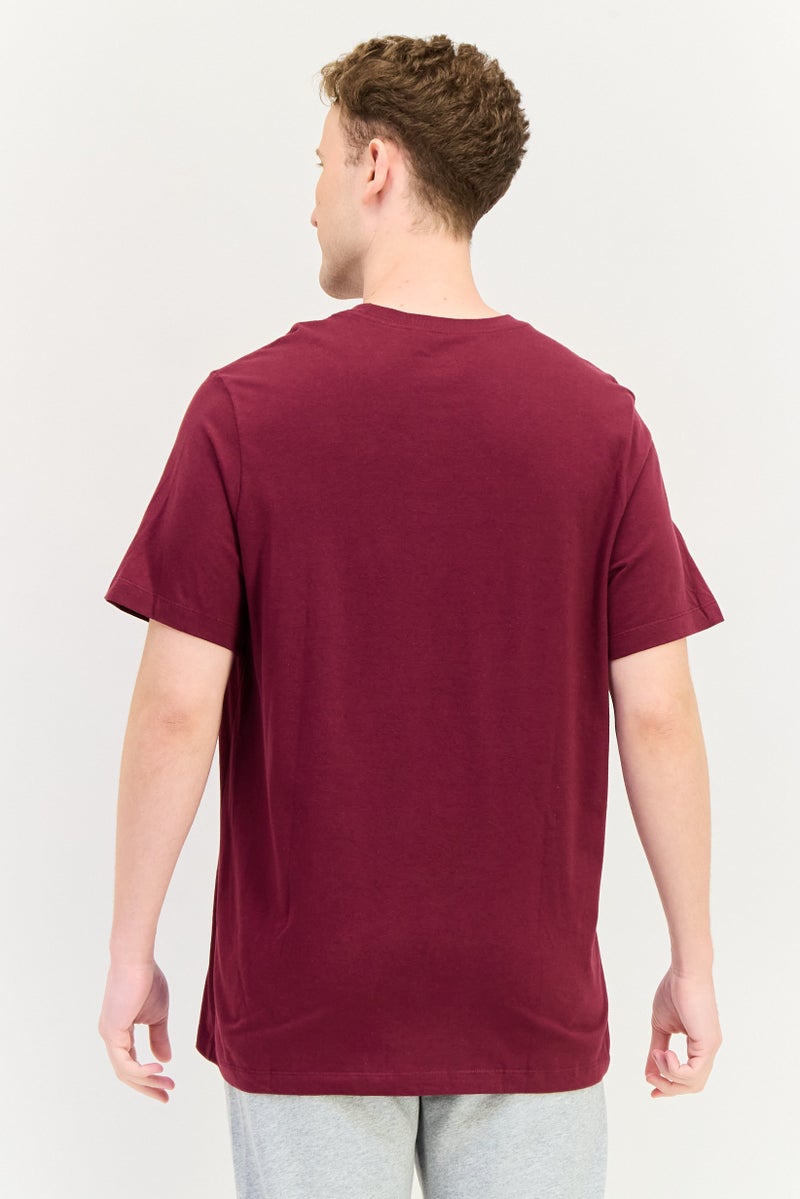 Nike Men Sportswear Fit Short Sleeve Outdoor T Shirt, Maroon - Image 4